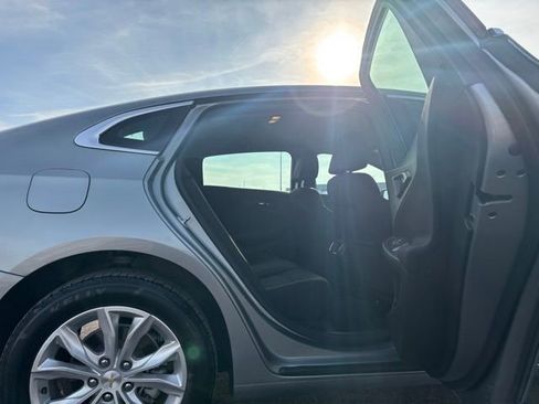 Used 2024 Chevrolet Malibu LT image 20