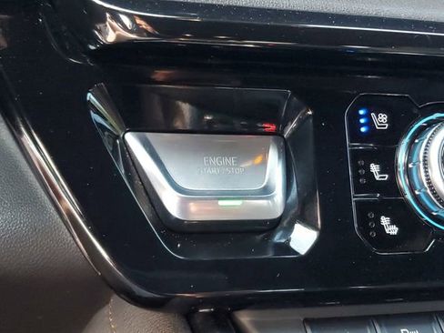 Used 2024 GMC Sierra 1500 AT4 w/ Technology Package AWD/4WD image 25