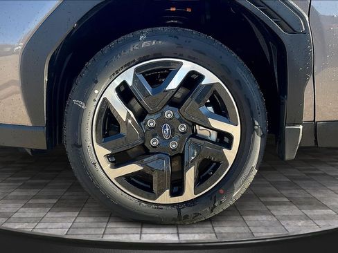 New 2025 Subaru Forester Limited image 11