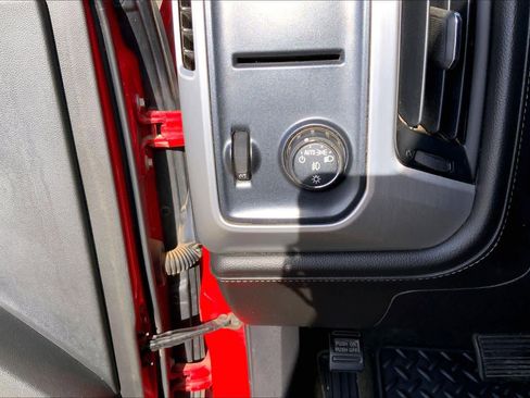 Used 2014 GMC Sierra 1500 SLE w/ SLE Value Package image 32