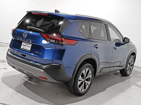 Used 2023 Nissan Rogue SV w/ SV Premium B Package AWD/4WD image 6