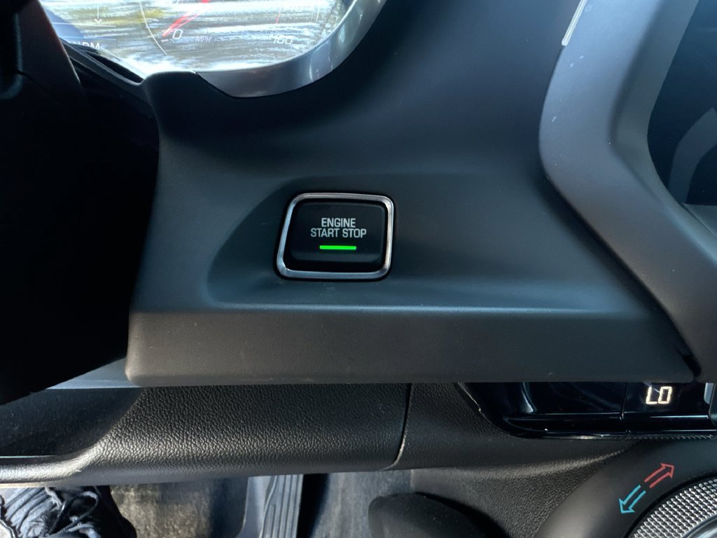Used 2024 Chevrolet Camaro LT w/ Technology Package RWD image 22
