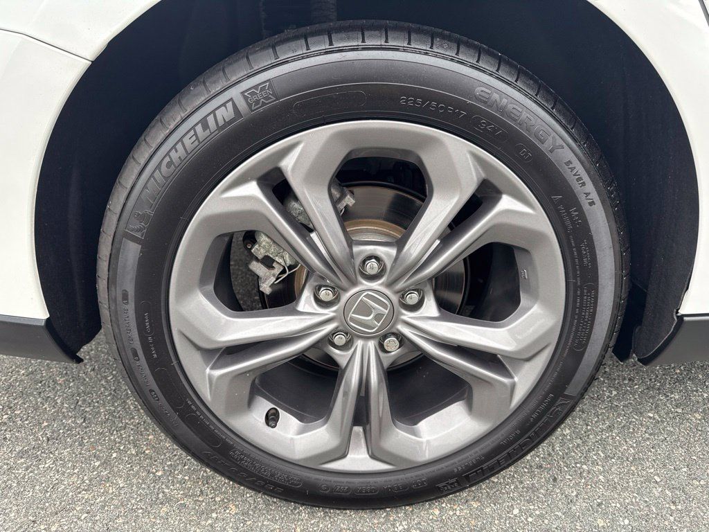 Used 2024 Honda Accord EX image 15