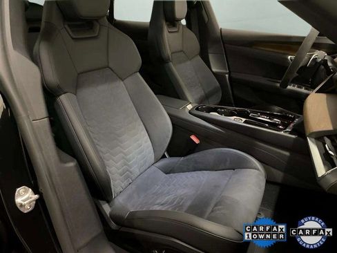 Used 2023 Audi e-tron GT Premium Plus image 81