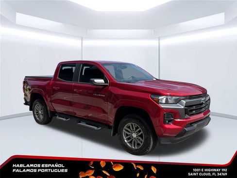 Used 2024 Chevrolet Colorado LT w/ LT Convenience Package RWD image 9