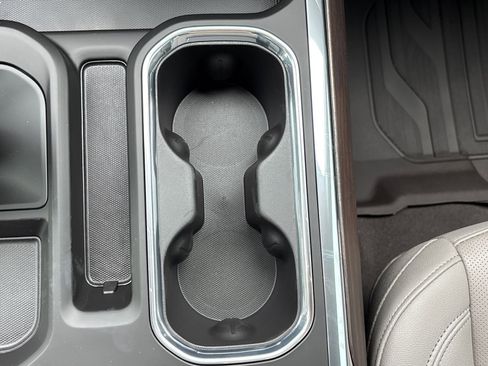 New 2026 GMC Sierra 1500 SLT w/ SLT Premium Plus Package image 16