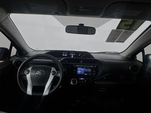 Used 2015 Toyota Prius C One FWD image 28
