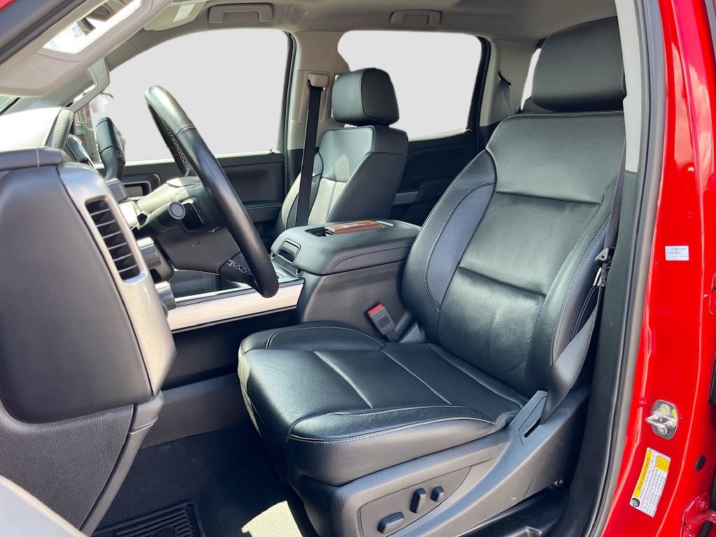 Used 2019 Chevrolet Silverado 2500 LTZ w/ Duramax Plus Package AWD/4WD image 22