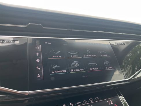 Used 2024 Audi Q8 Prestige AWD/4WD image 26