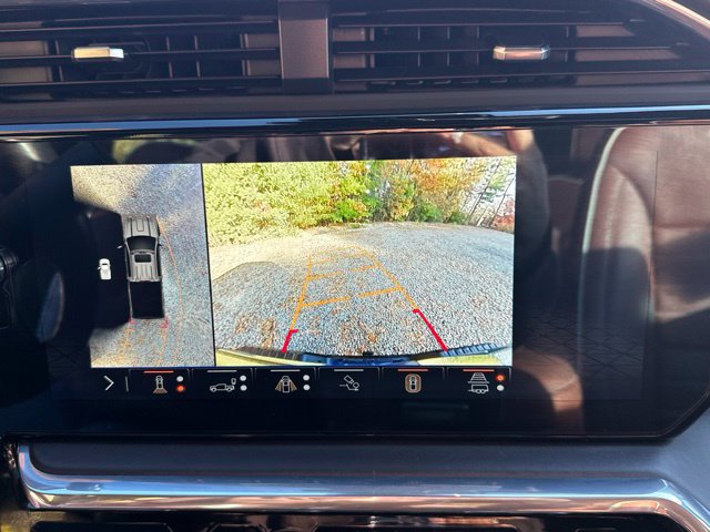 Used 2024 GMC Sierra 2500 Denali Ultimate AWD/4WD image 33