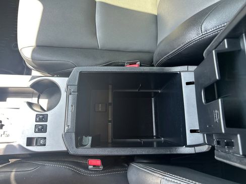 Used 2019 Toyota 4Runner SR5 Premium AWD/4WD image 27