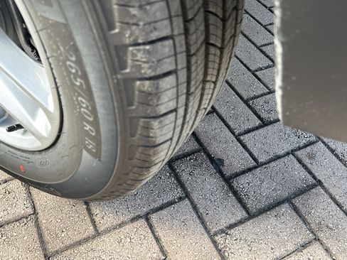 New 2026 Jeep Grand Cherokee Laredo X image 14