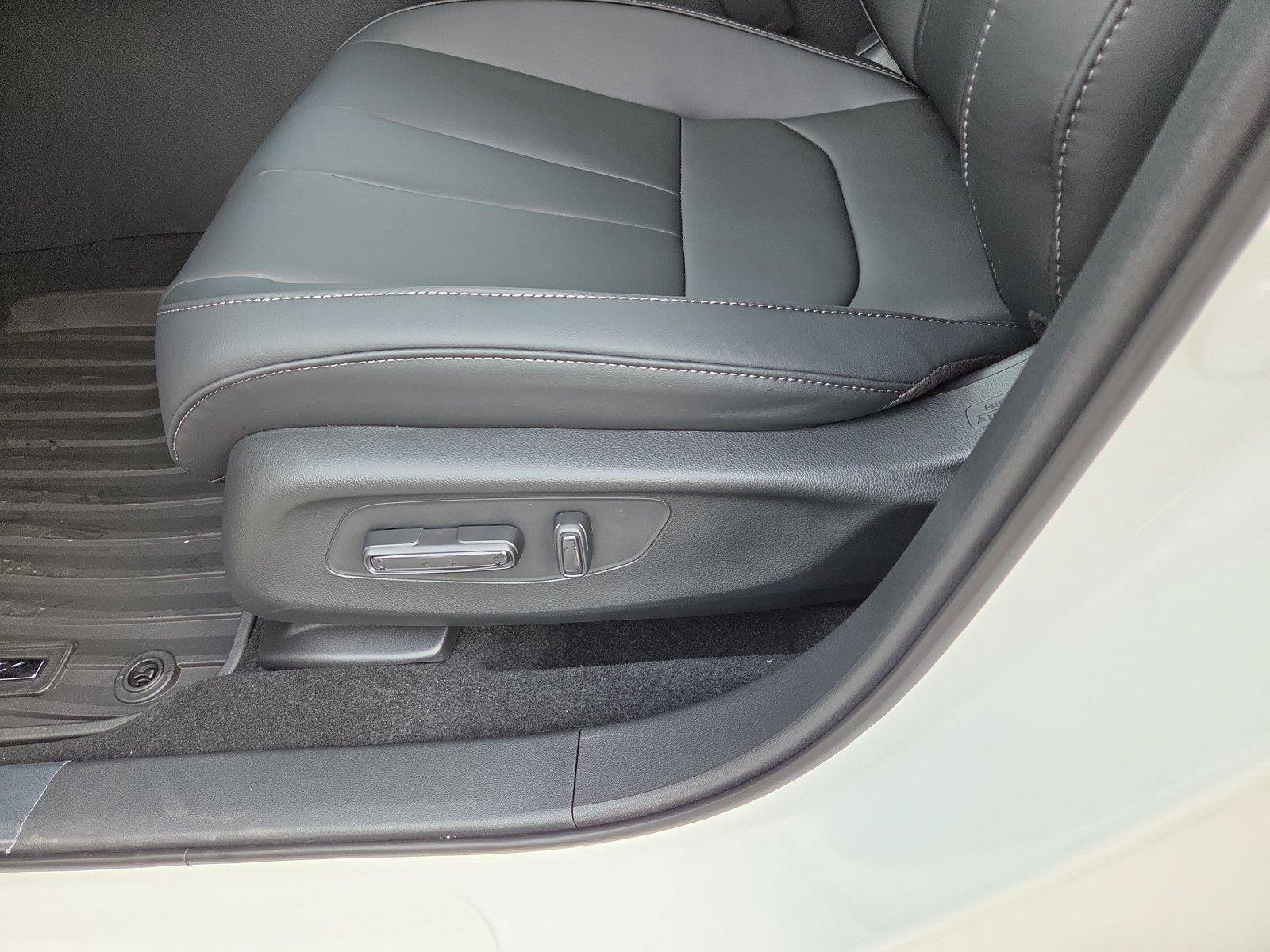 New 2026 Acura ADX AWD image 19