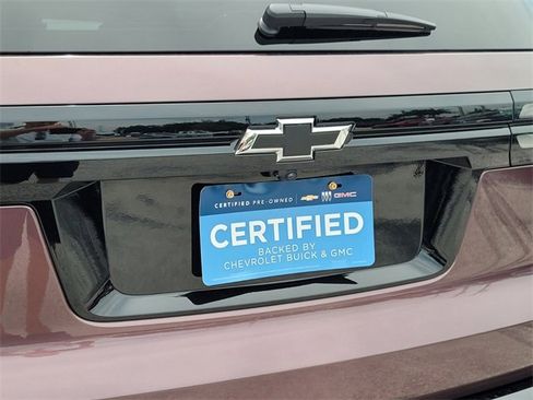 Used 2025 Chevrolet Traverse RS w/ LPO, Floor Liner Package image 12