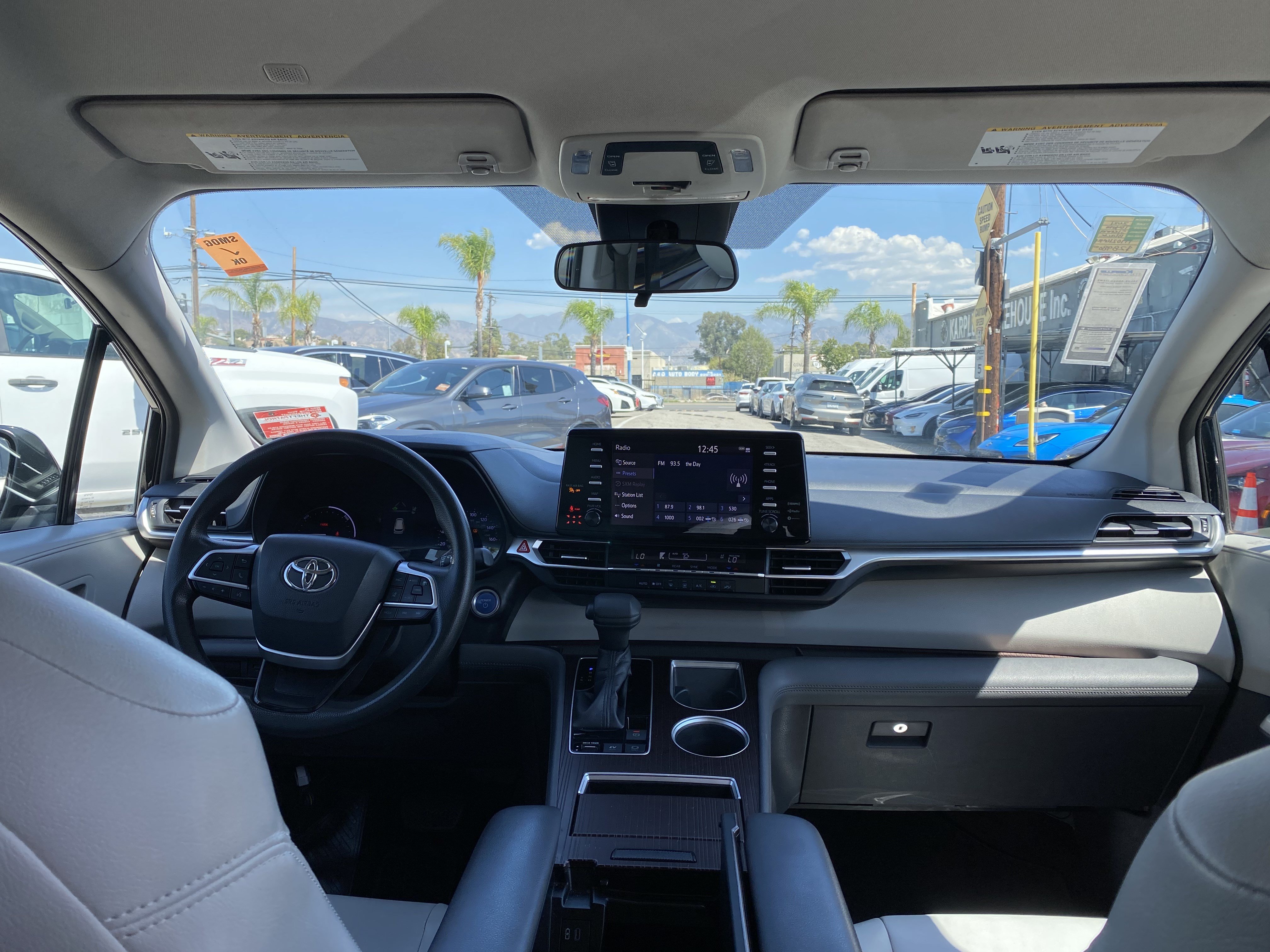 Used 2021 Toyota Sienna LE FWD image 26