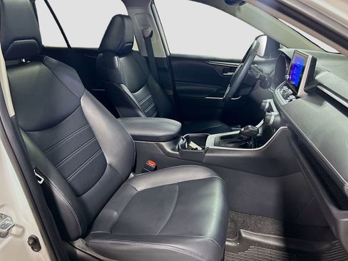 Used 2024 Toyota RAV4 XLE Premium FWD image 25