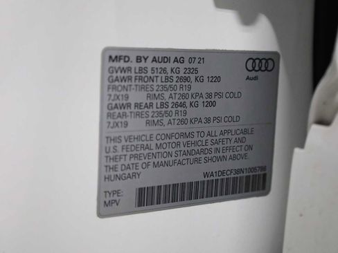 Used 2022 Audi Q3 2.0T Premium w/ Convenience Package AWD/4WD image 40