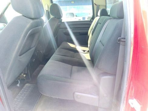 Used 2010 Chevrolet Silverado 2500 LT w/ Interior Plus Package AWD/4WD image 10