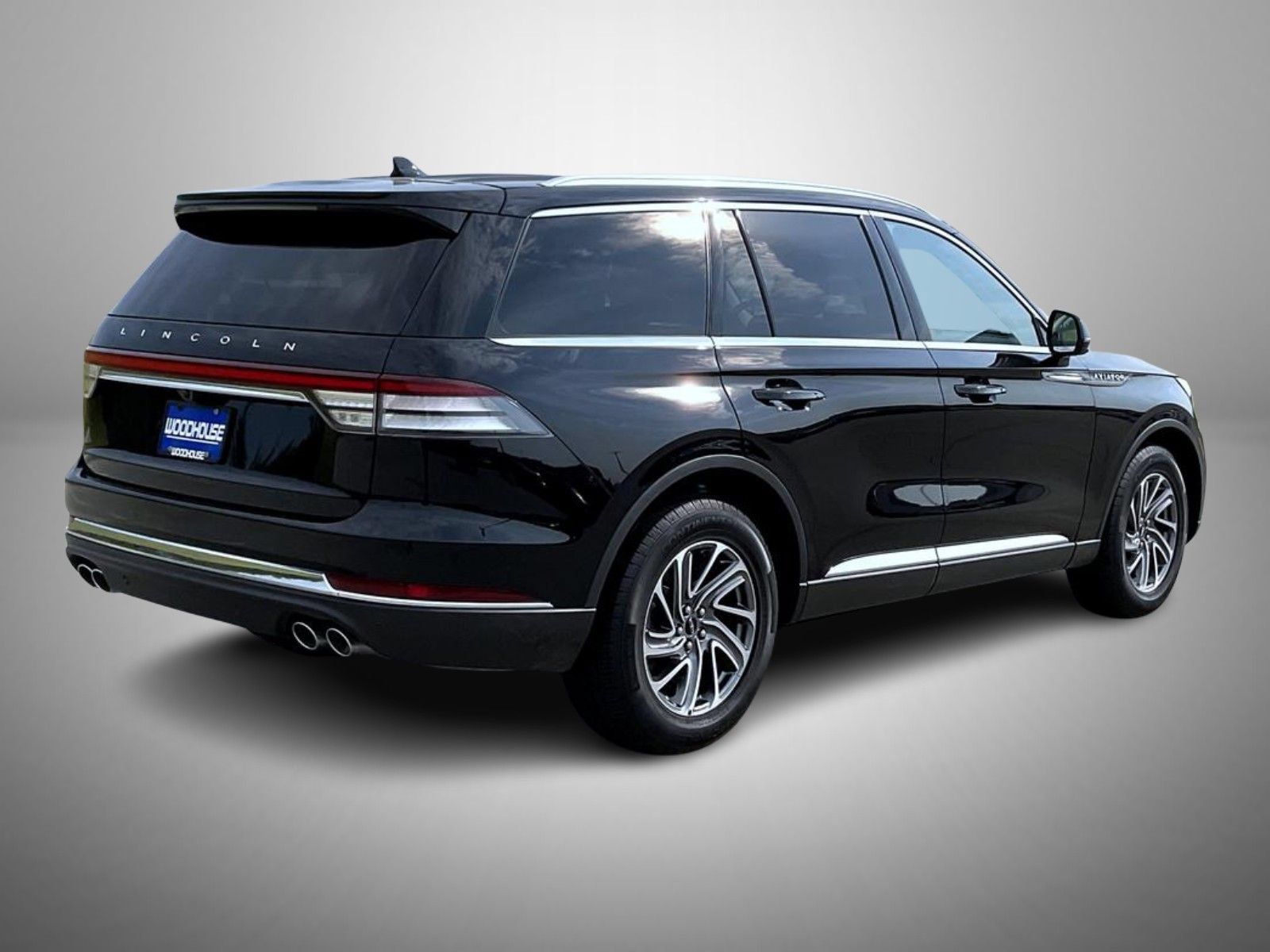 Certified 2023 Lincoln Aviator AWD image 5