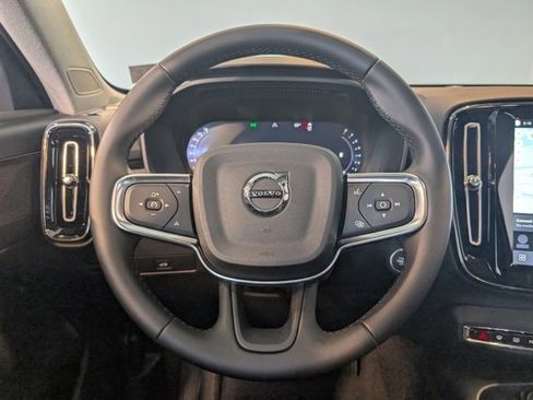 New 2026 Volvo XC40 B5 Plus w/ Protection Package Premier image 15