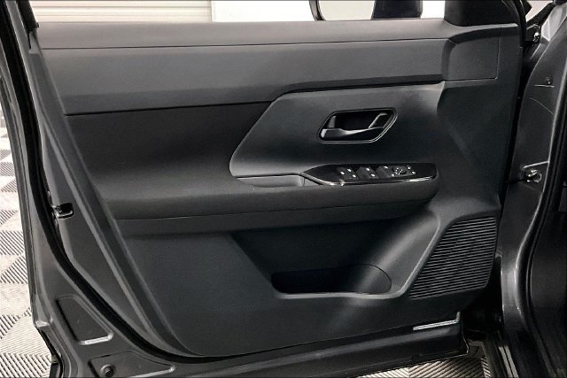 New 2026 Nissan Kicks S FWD image 27
