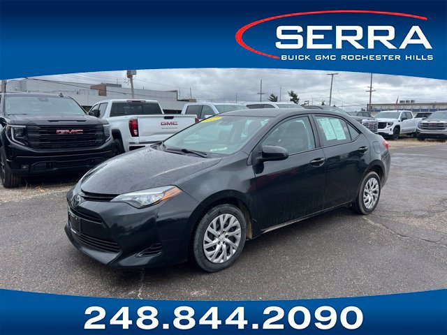 Used 2017 Toyota Corolla LE w/ Carpet Mat Package (TMS) FWD image 1