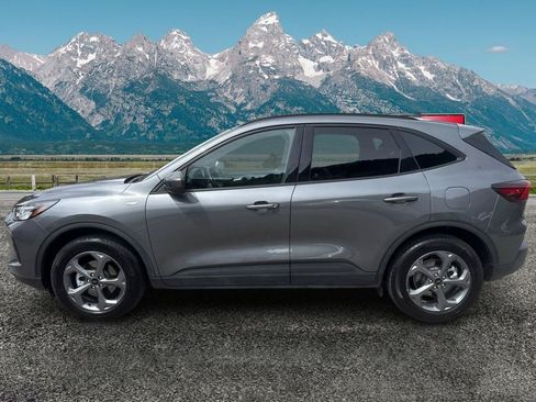 Used 2025 Ford Escape ST-Line Select AWD/4WD image 8