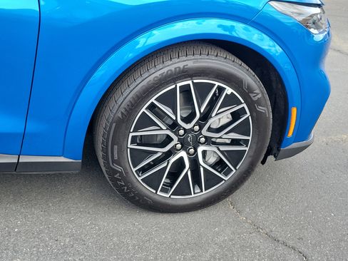 Certified 2025 Ford Mustang Mach-E Premium AWD/4WD image 14