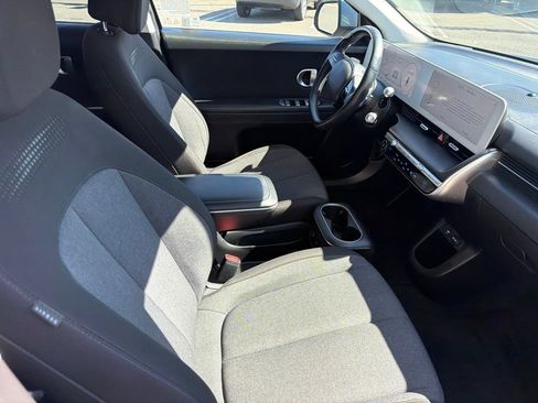 Used 2024 Hyundai Ioniq 5 SEL RWD image 11