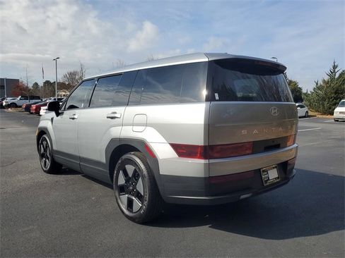 Used 2026 Hyundai Santa Fe SE image 6