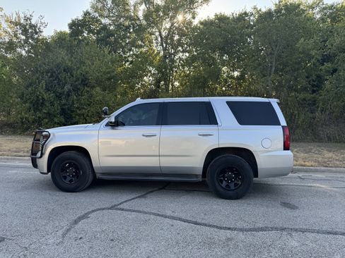Used 2015 Chevrolet Tahoe image 1