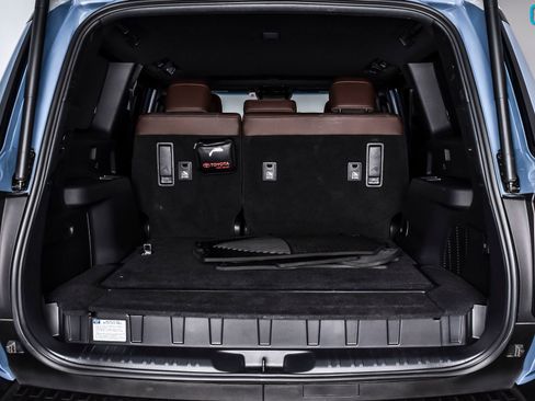 Used 2025 Toyota Land Cruiser w/ Premium Package image 14