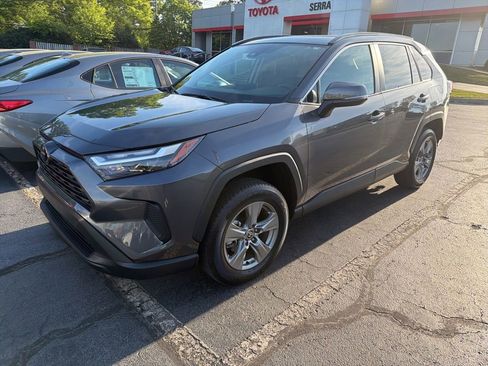 Used 2024 Toyota RAV4 XLE w/ Convenience Package image 1