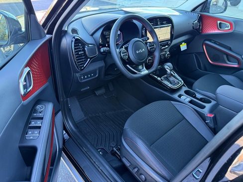 New 2025 Kia Soul GT-Line w/ GT-Line Technology Package image 9