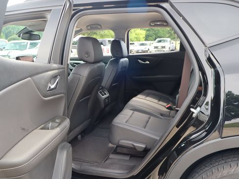 Used 2023 Chevrolet Blazer LT FWD image 25