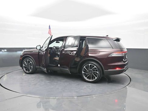 Used 2020 Lincoln Aviator Reserve w/ Equipment Group 202A AWD/4WD image 54