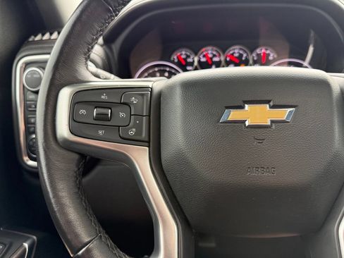 Used 2022 Chevrolet Silverado 1500 LTZ w/ LTZ Premium Package AWD/4WD image 27