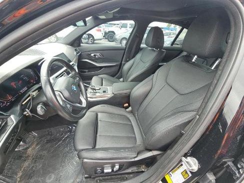 Used 2020 BMW 330i Sedan w/ Convenience Package RWD image 4