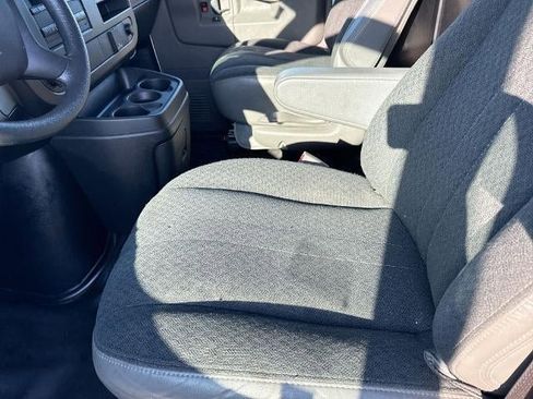Certified 2023 GMC Savana 2500 Base w/ Driver Convenience Package image 19