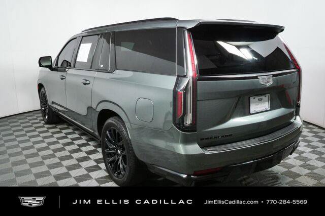 Used 2023 Cadillac Escalade ESV Sport Platinum w/ LPO, ONYX Package AWD/4WD image 27