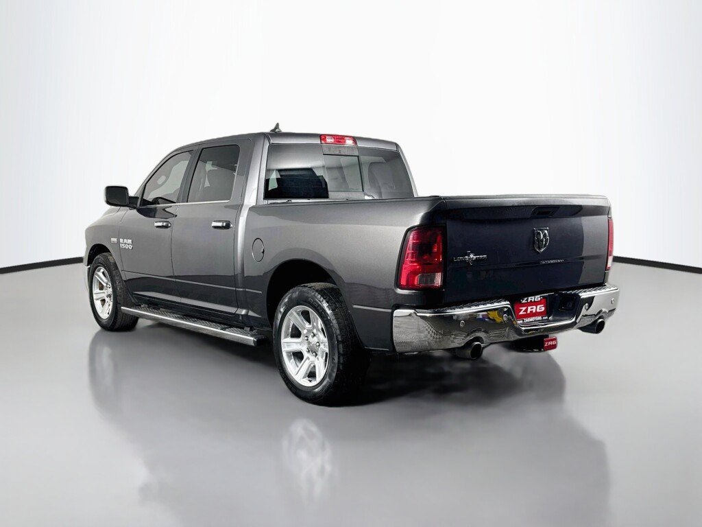 Used 2017 RAM 1500 Lone Star RWD image 3