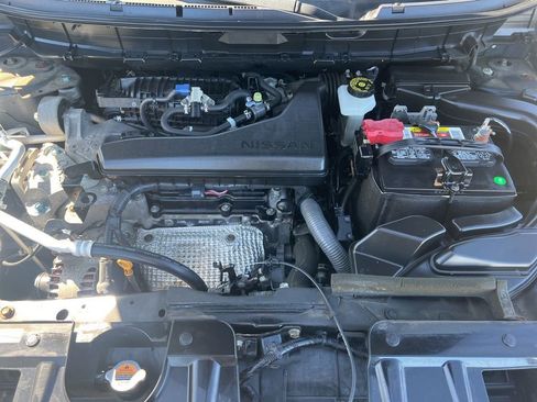 Used 2016 Nissan Rogue S image 27