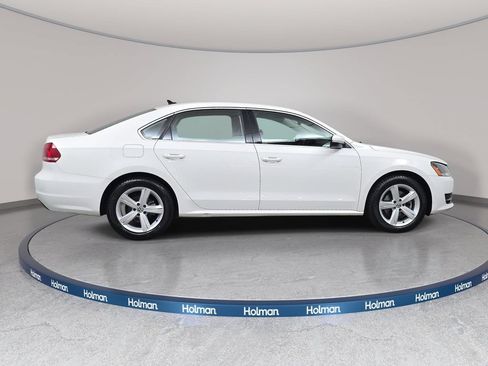 Used 2014 Volkswagen Passat 1.8T SE FWD image 5