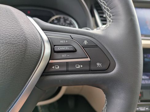 Used 2019 INFINITI QX50 Essential w/ Premium Heat Package image 24