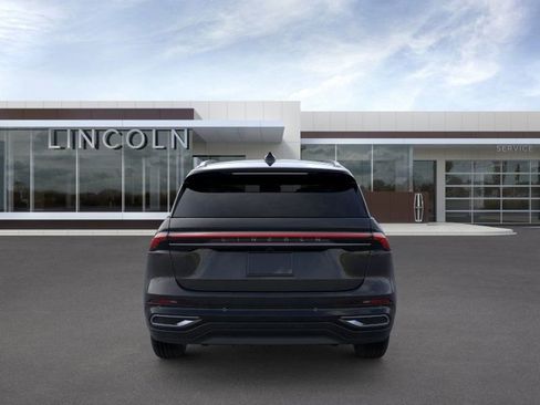 New 2026 Lincoln Nautilus Black Label image 5