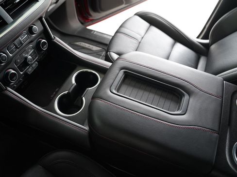 Used 2022 Chevrolet Tahoe RST w/ Sport Performance Package image 20