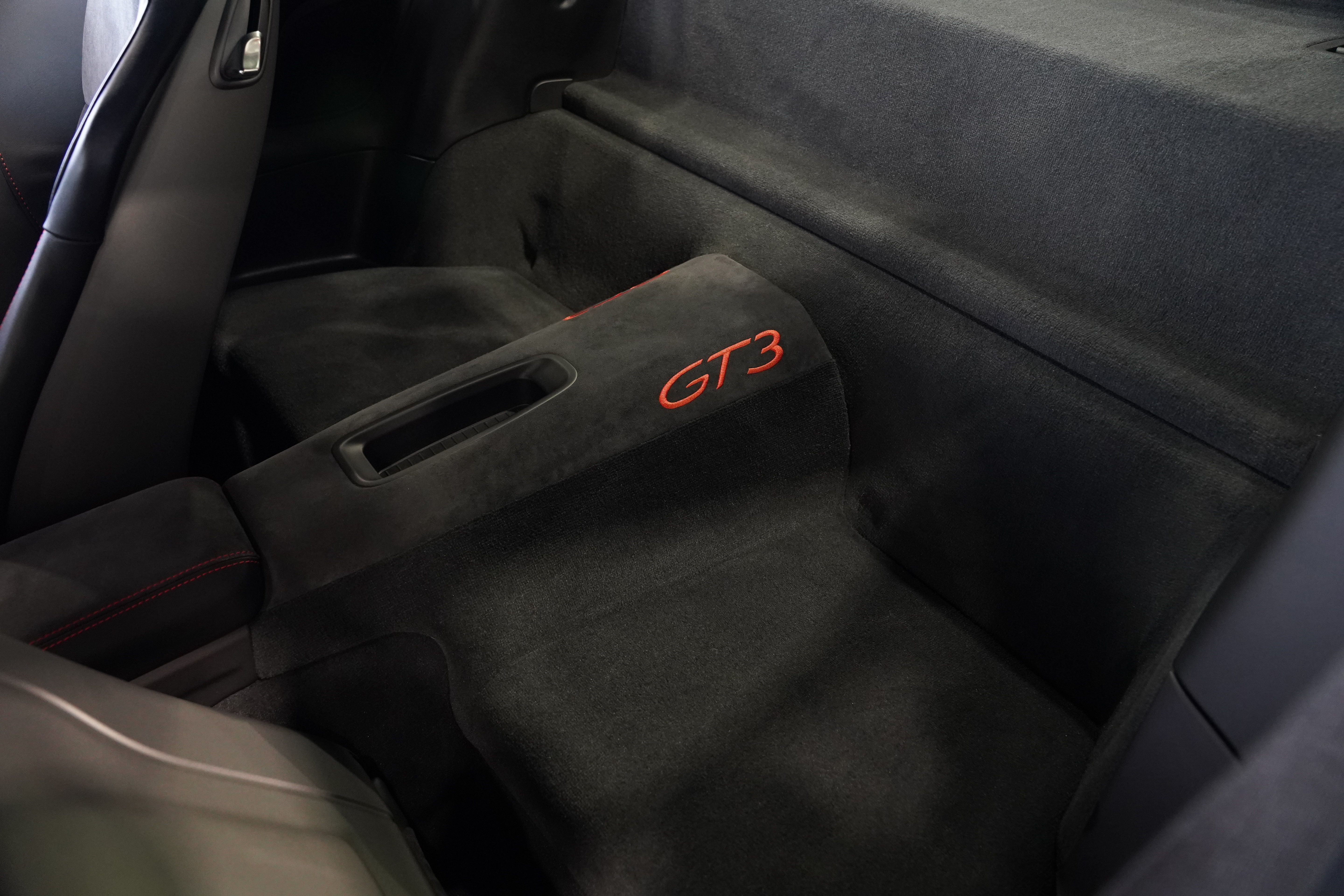 Used 2018 Porsche 911 GT3 RWD image 41