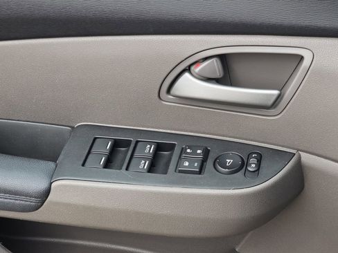 Used 2012 Honda Odyssey EX-L image 31