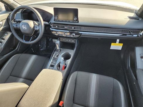 Used 2025 Honda Civic Sport image 19