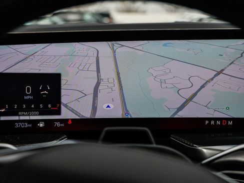 Used 2025 Cadillac Escalade V image 24